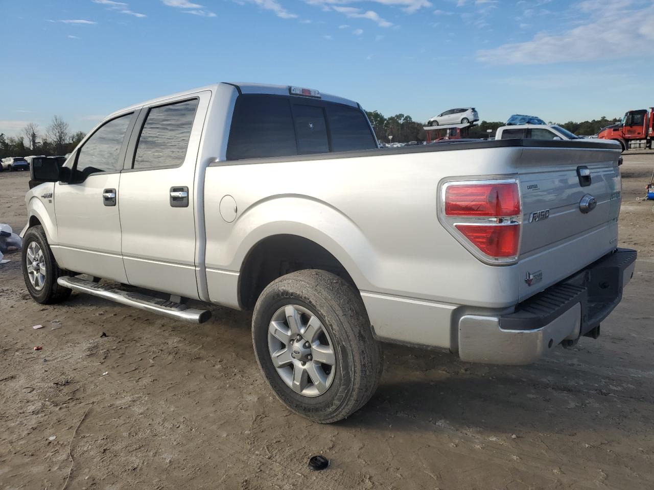 2014 Ford F-150 - Image 2