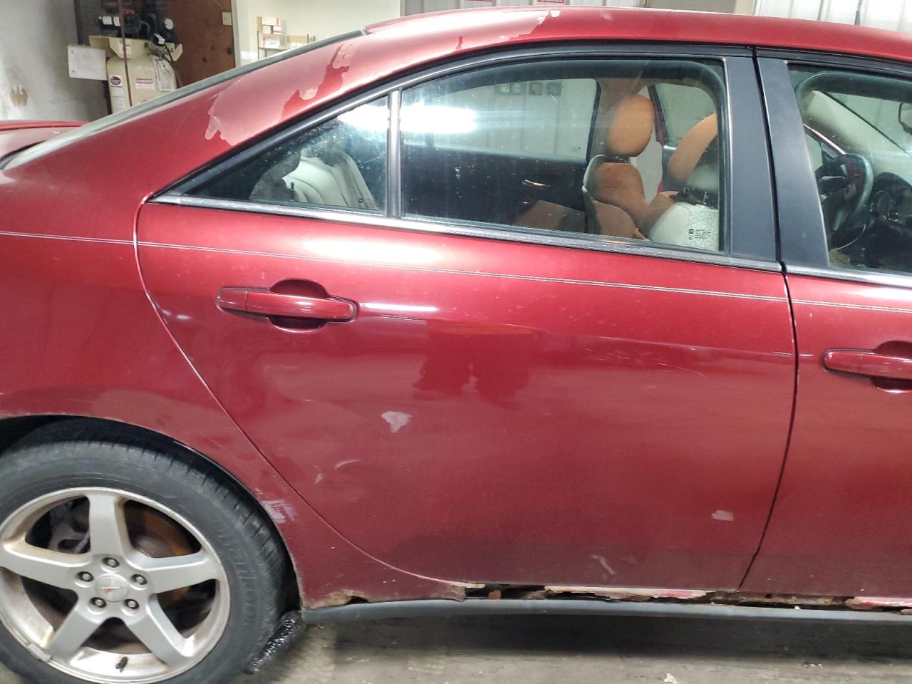 2008 Pontiac G6 - Image 10