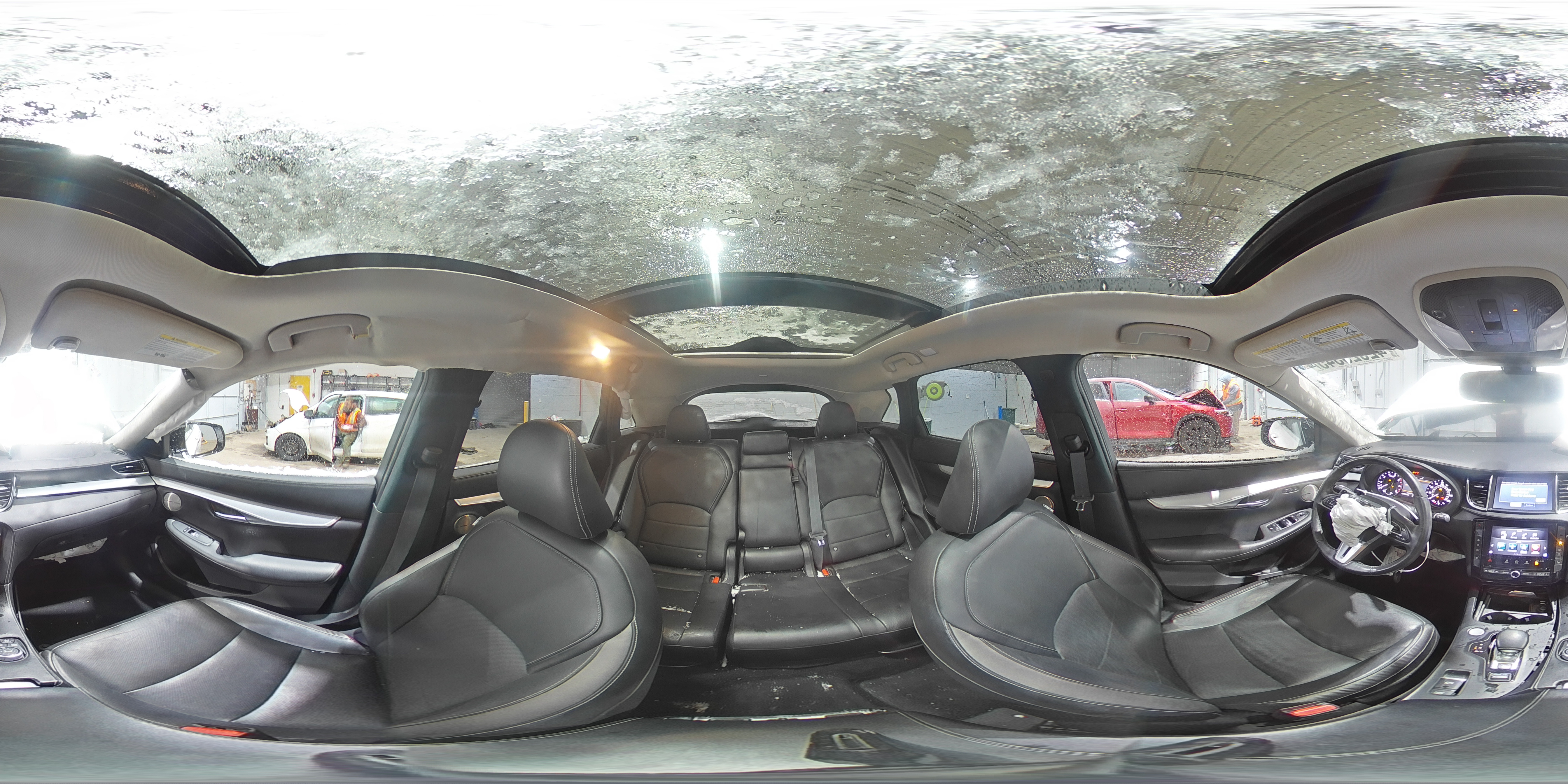 2019 Infiniti QX50 - Image 14
