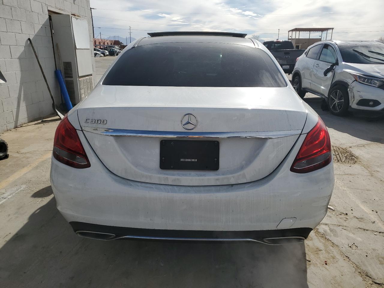 VIN 55SWF4JB0HU186571 2017 MERCEDES-BENZ C-CLASS no.6