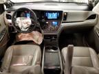 2015 Toyota Sienna Le for Sale in Wheeling, IL - Front End
