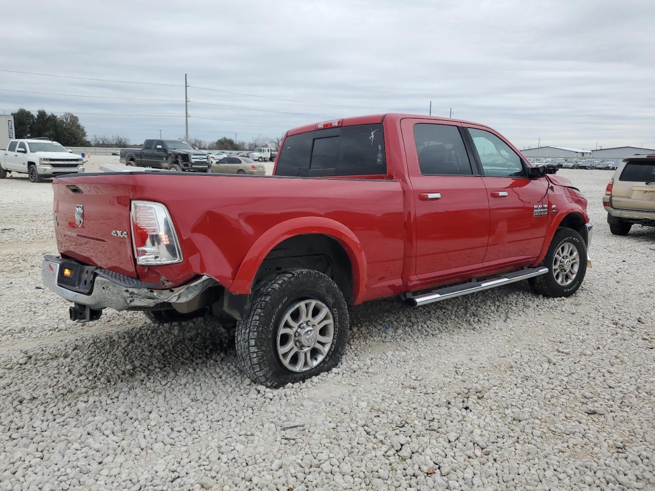 2016 RAM 2500 - Image 3