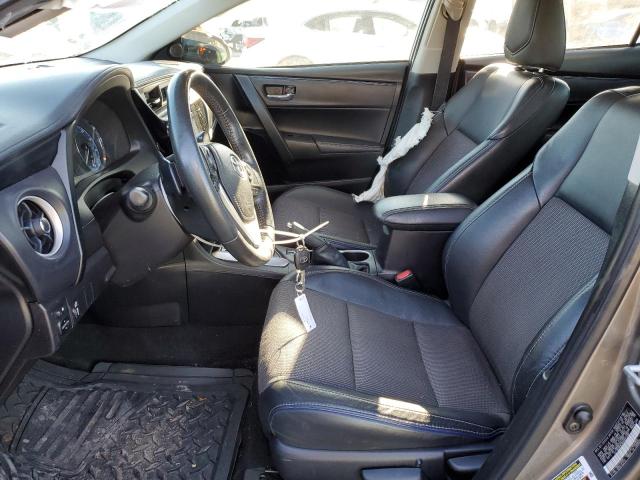 Седаны TOYOTA COROLLA 2017 Серебристый