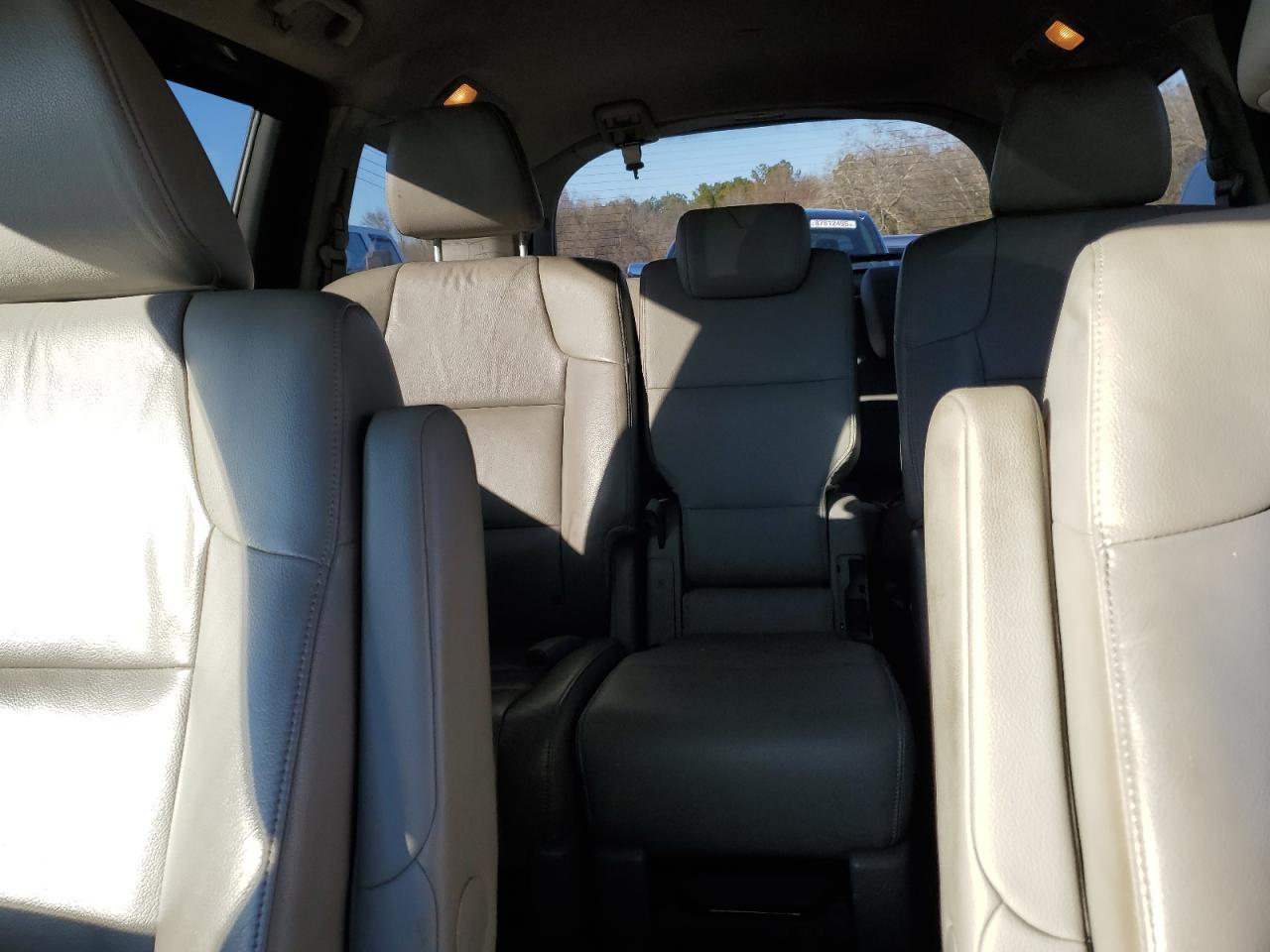 2013 Honda Odyssey - Image 10