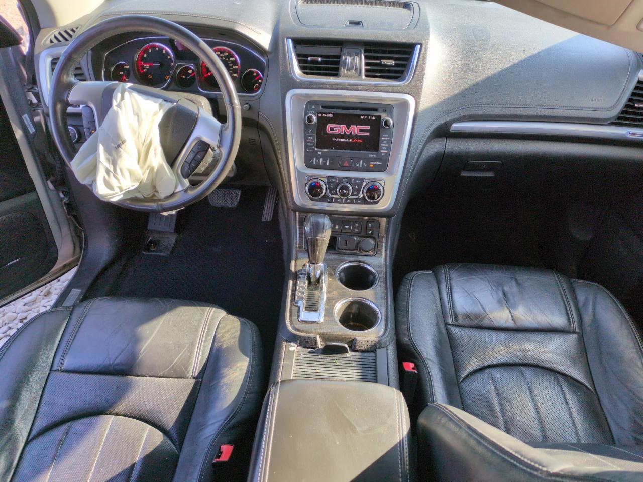 2015 GMC Acadia - Image 8