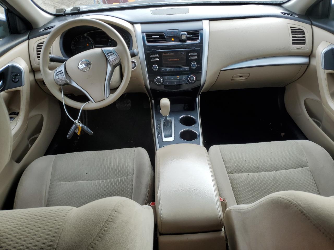 2015 Nissan Altima - Image 8