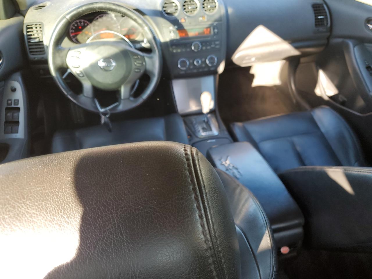 2012 Nissan Altima - Image 8