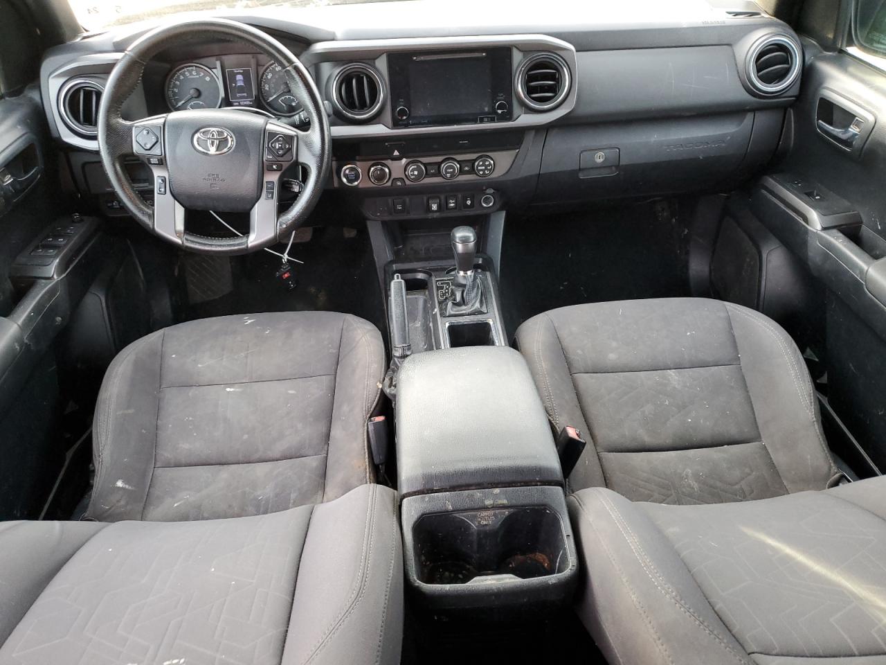 2019 Toyota Tacoma - Image 8