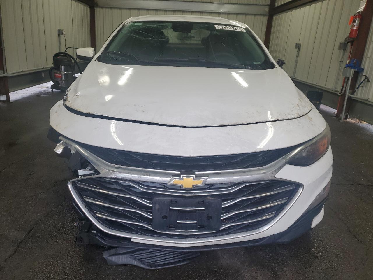 2023 Chevrolet Malibu - Image 5