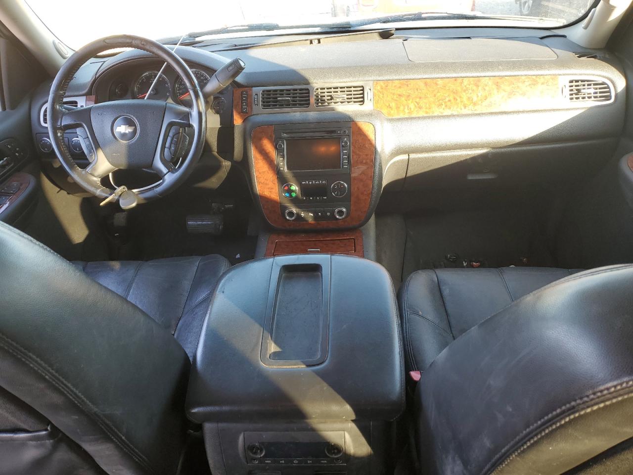 2008 Chevrolet Avalanche - Image 8