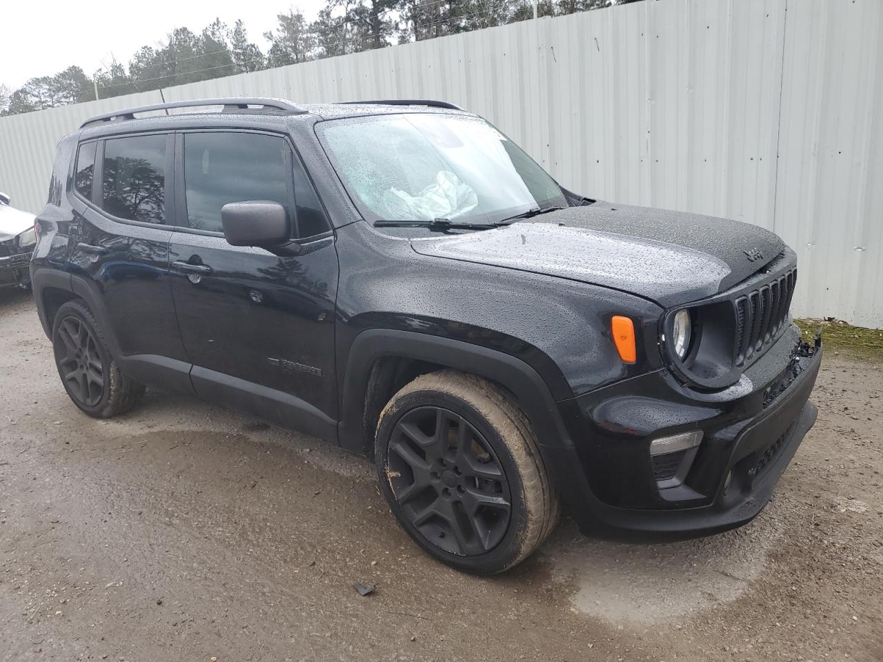 2021 Jeep Renegade - Image 4