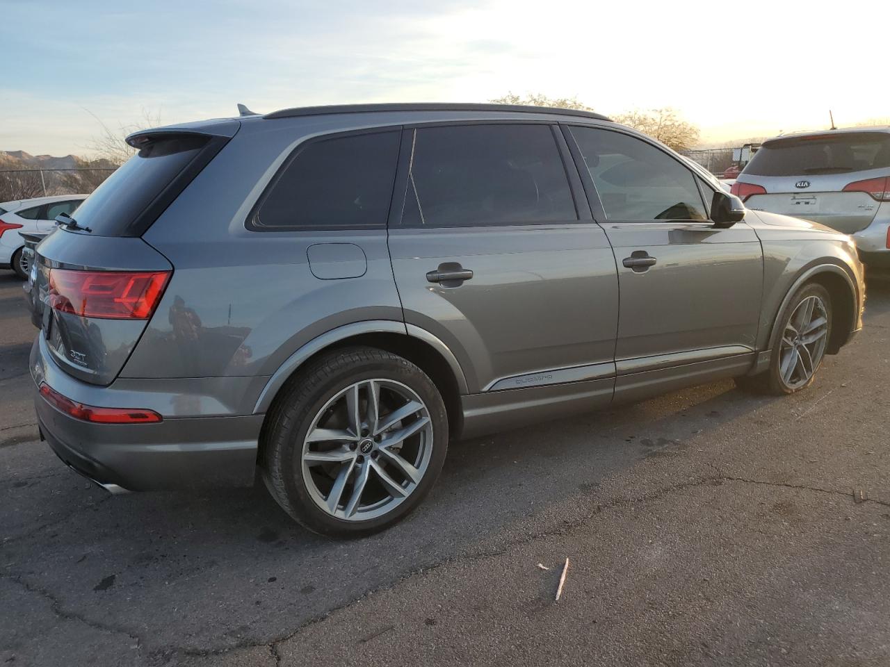 2017 Audi Q7 - Image 3