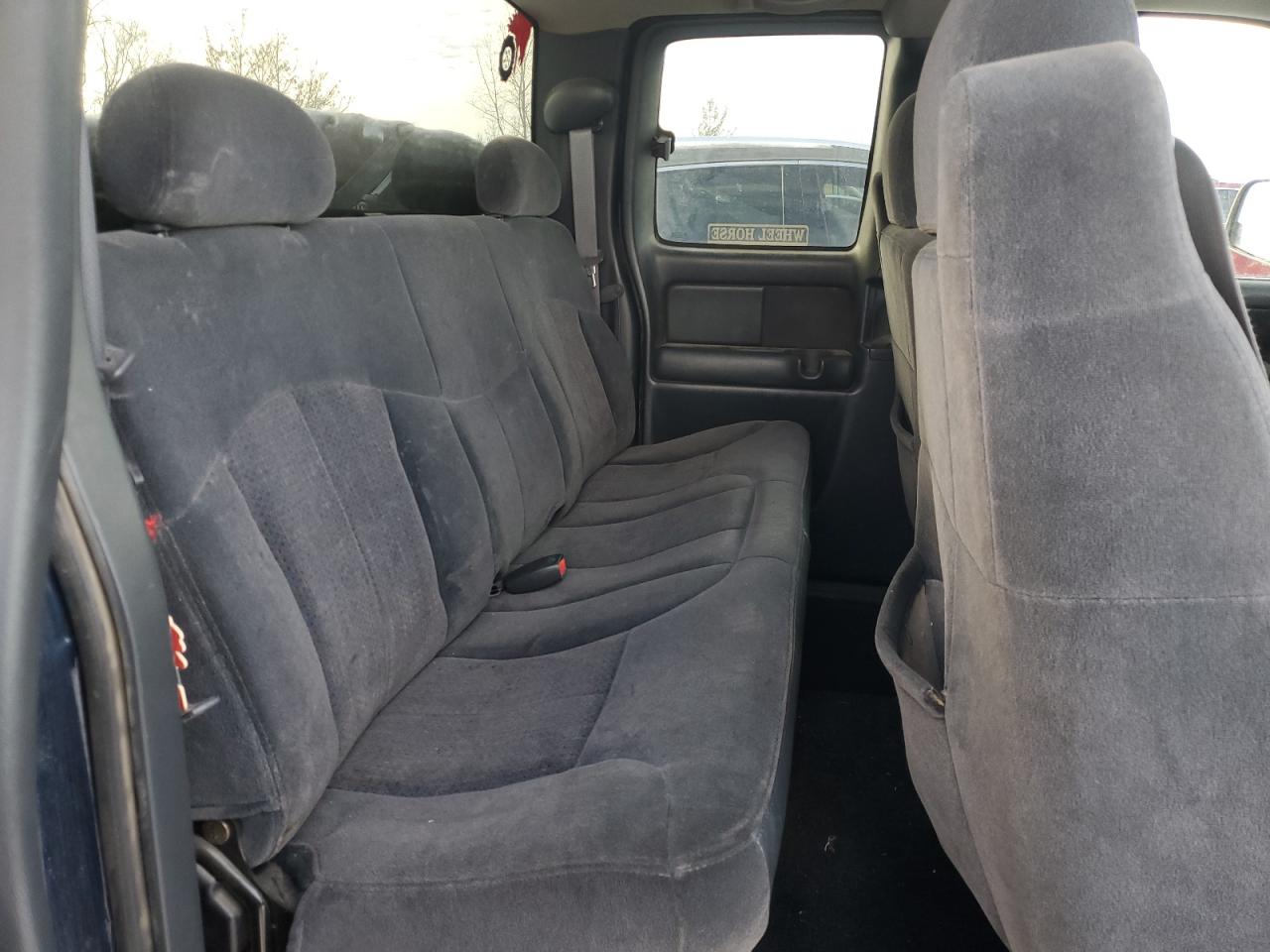 2001 Chevrolet Silverado - Image 10