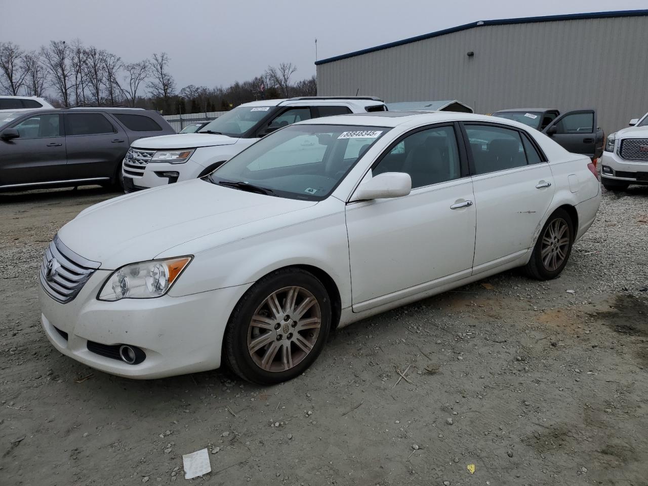 2008 Toyota Avalon - Image 1