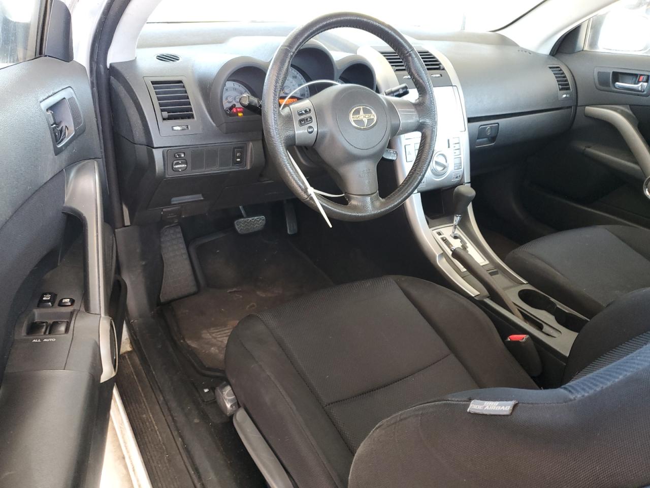 2010 Toyota tC - Image 8