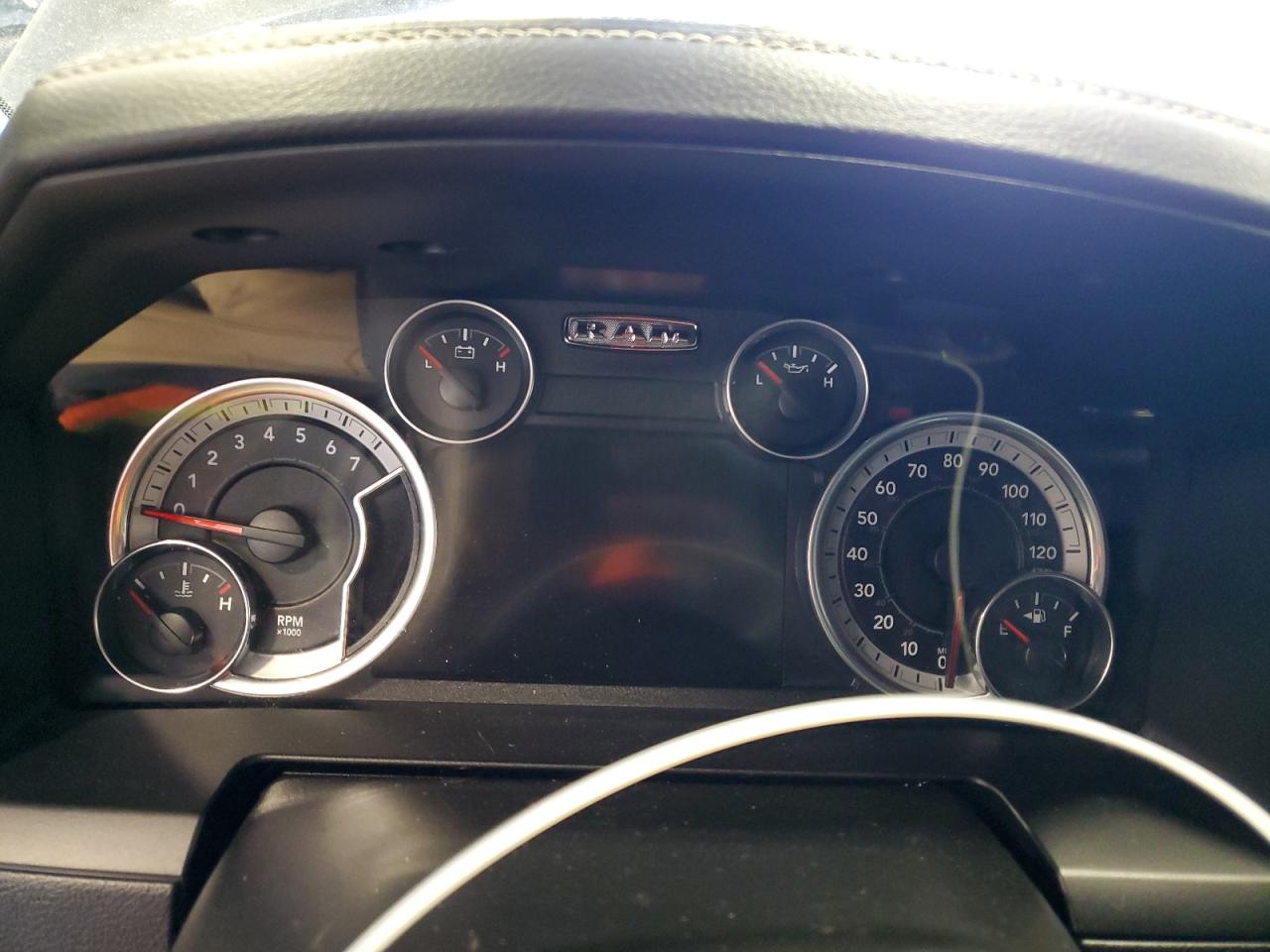 2017 RAM 1500 - Image 9