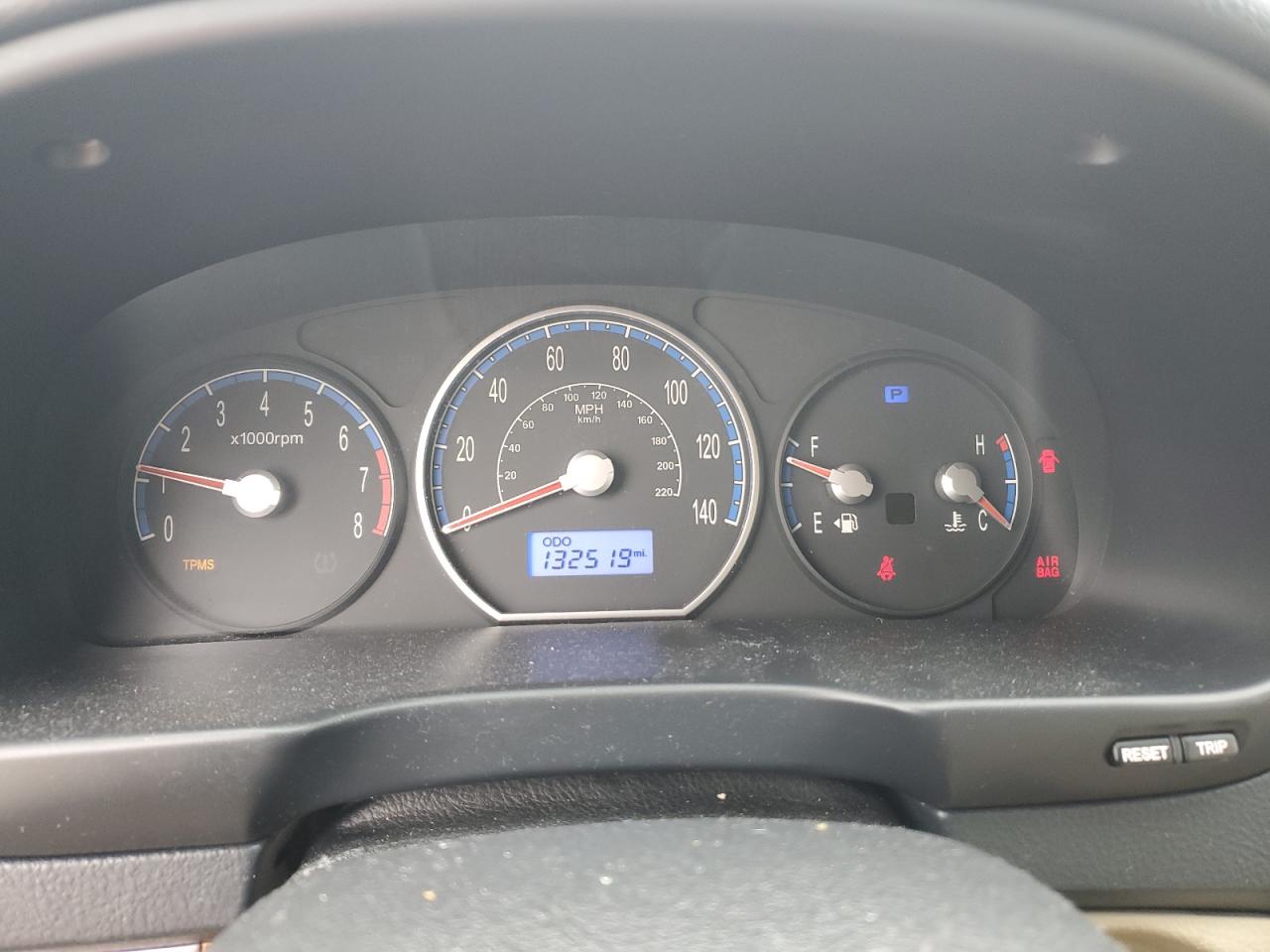 2009 Hyundai Santa Fe - Image 9