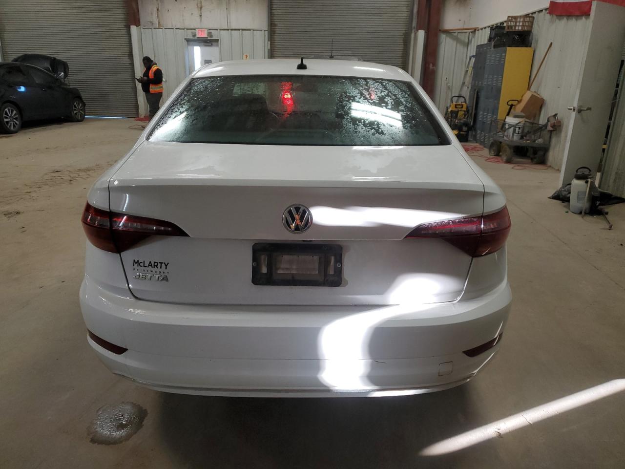 2019 Volkswagen Jetta - Image 6