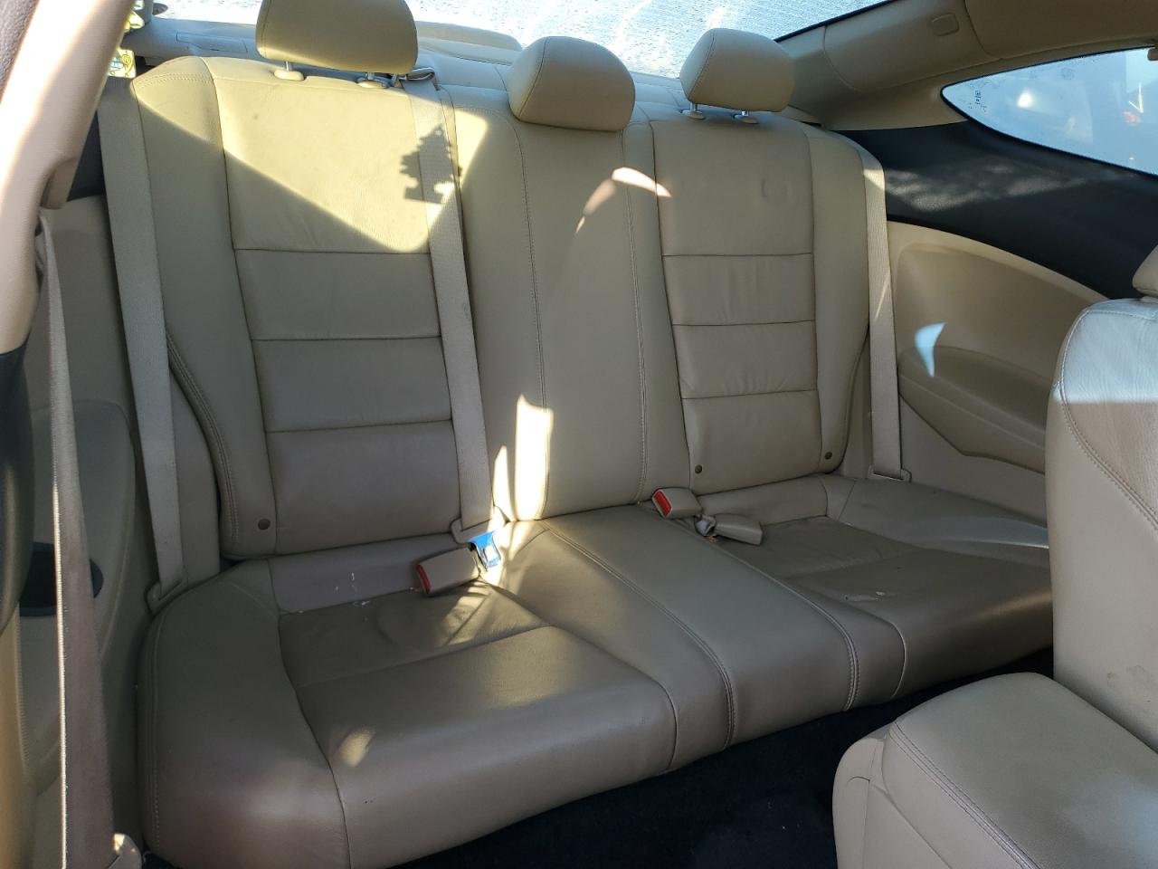 2012 Honda Accord - Image 10
