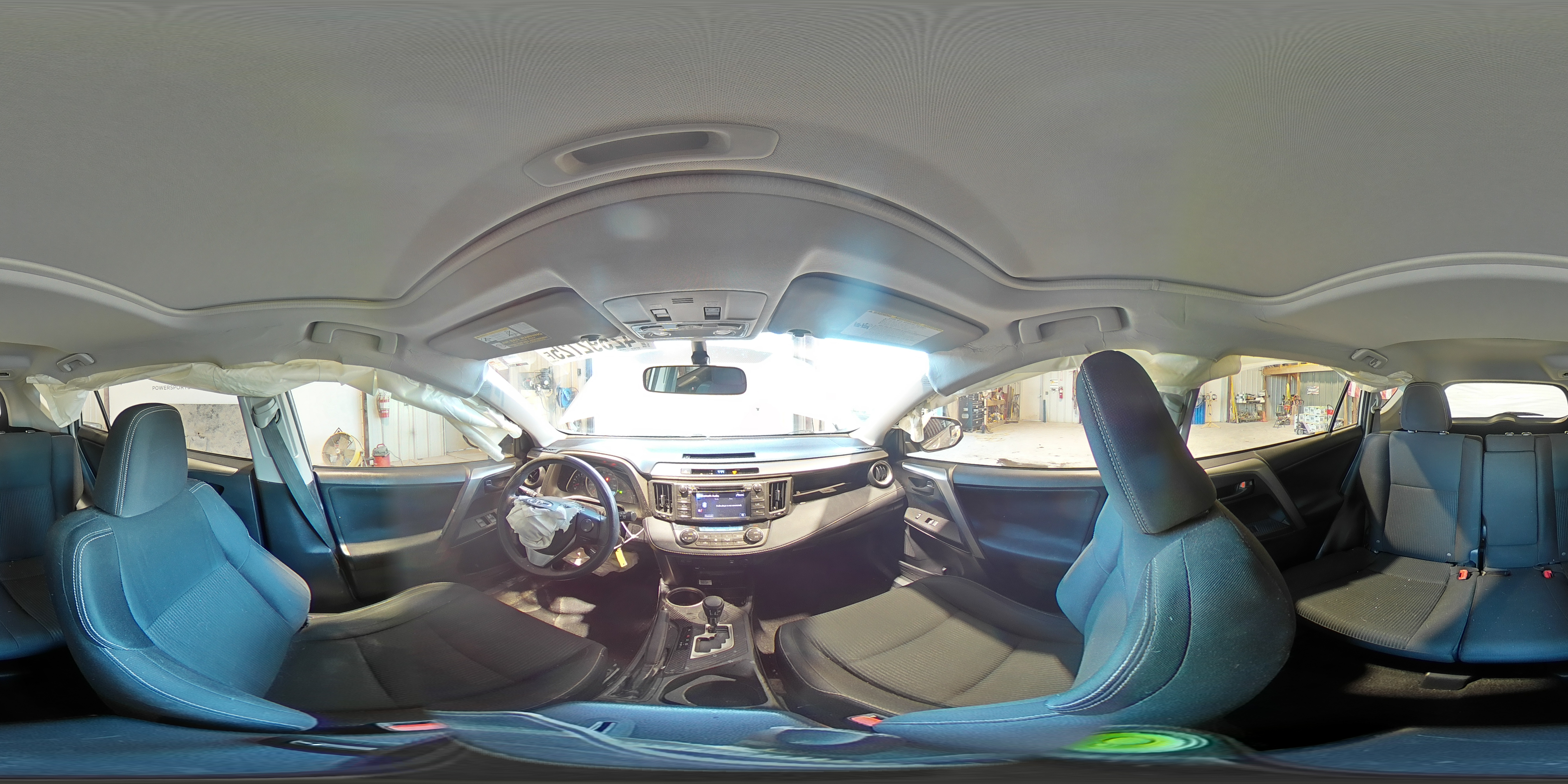 2013 Toyota RAV 4 - Image 13