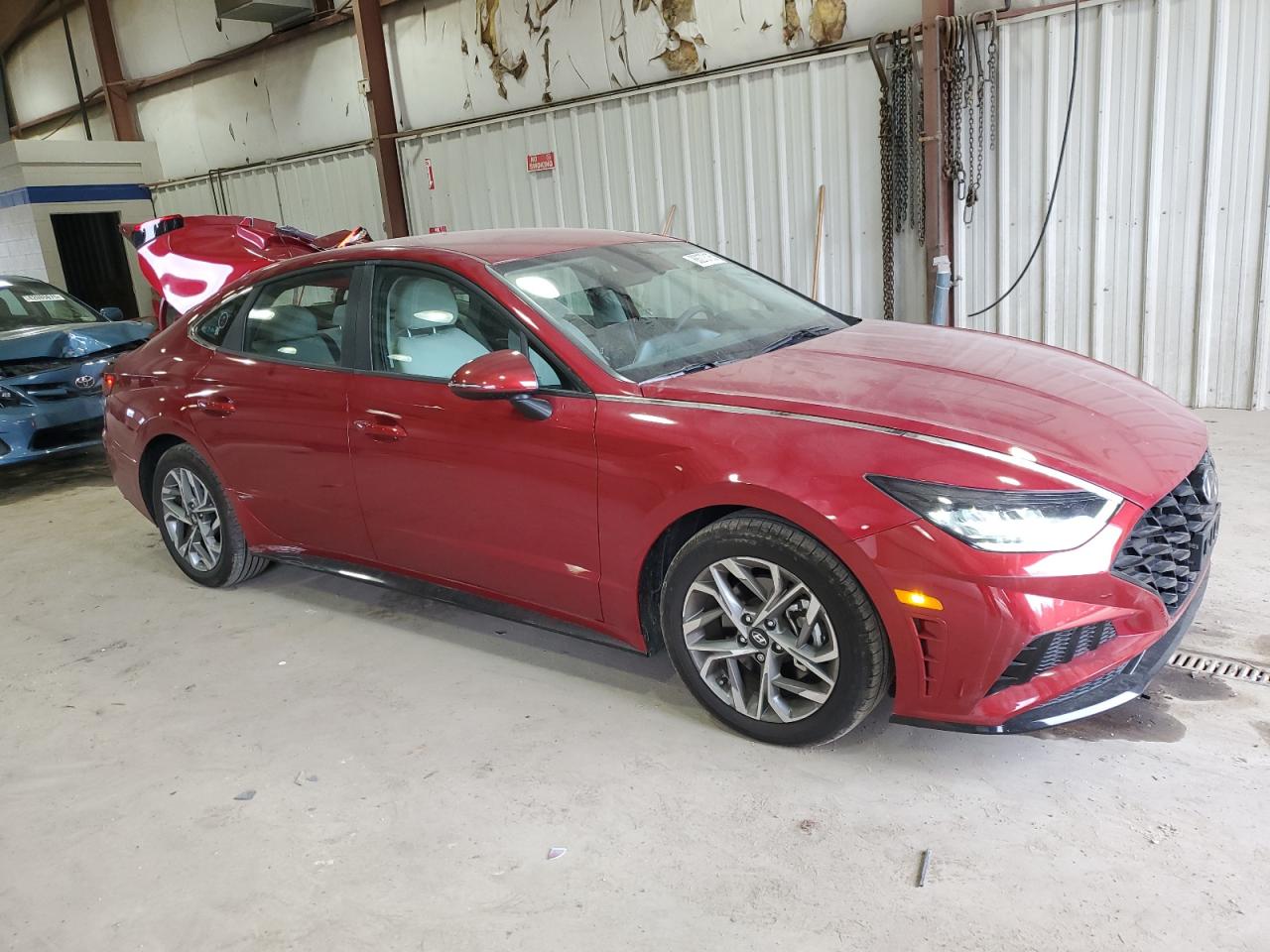 2023 Hyundai Sonata - Image 4