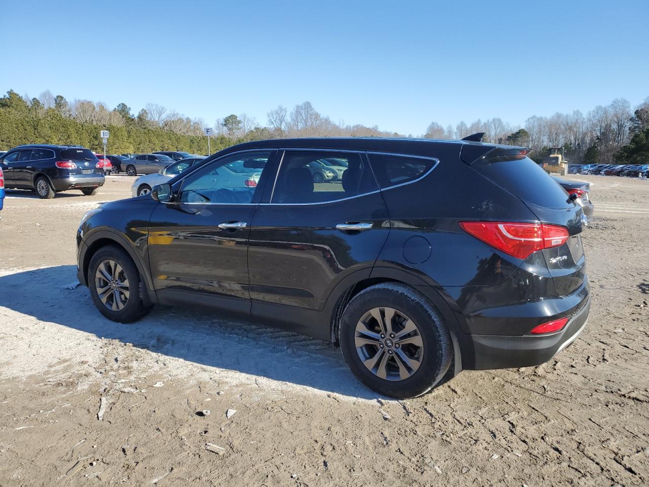 5XYZT3LB9FG246612 2015 HYUNDAI SANTA FE - Image 2