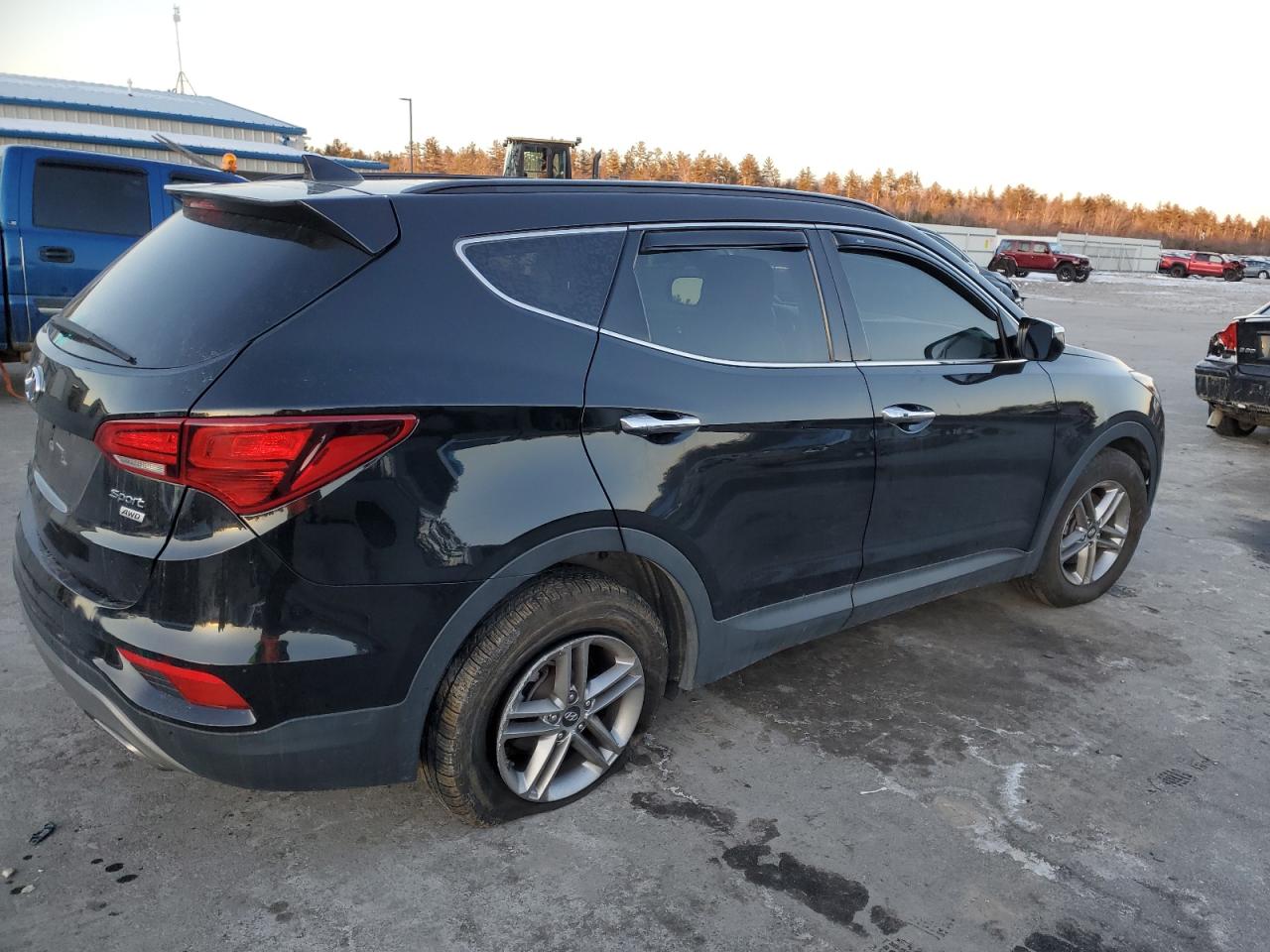 2018 Hyundai Santa Fe - Image 3
