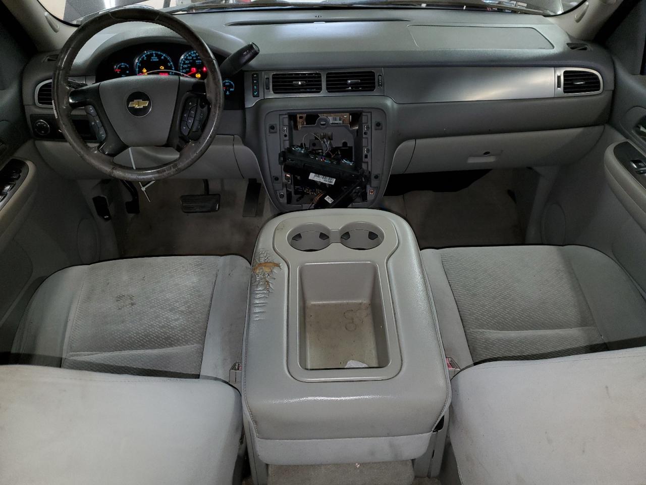 2007 Chevrolet Tahoe - Image 8