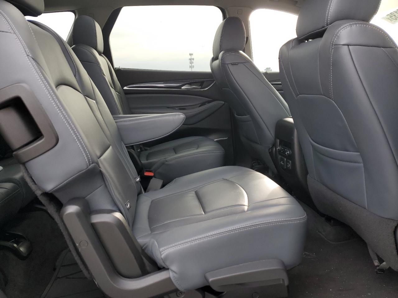 2019 Buick Enclave - Image 11