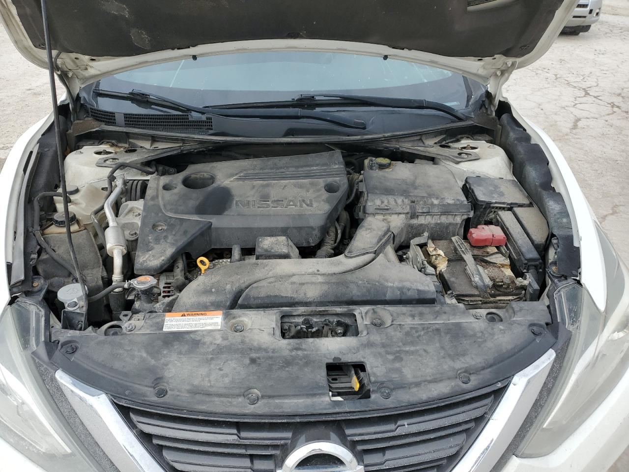 2016 Nissan Altima - Image 11