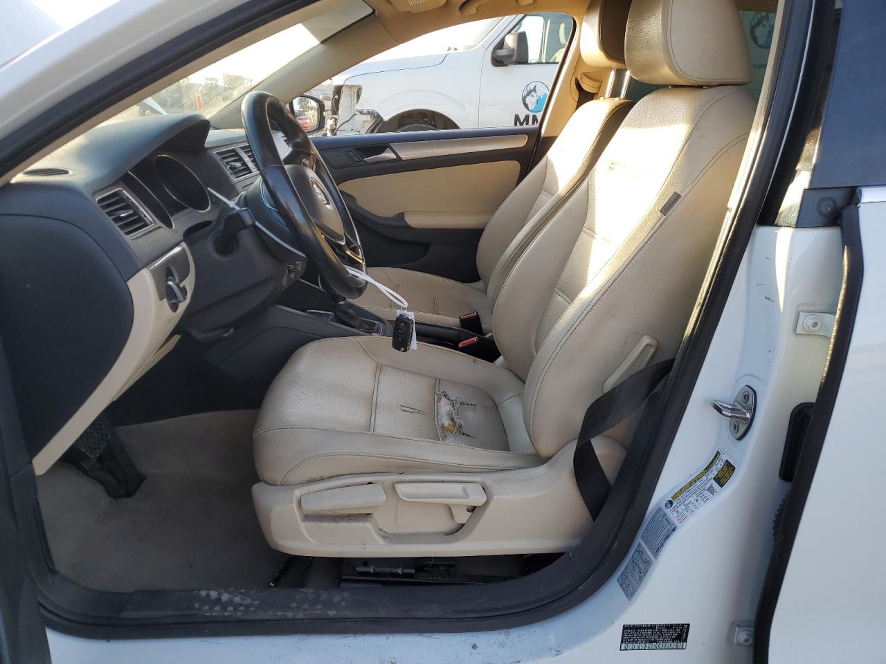 2015 Volkswagen Jetta - Image 7