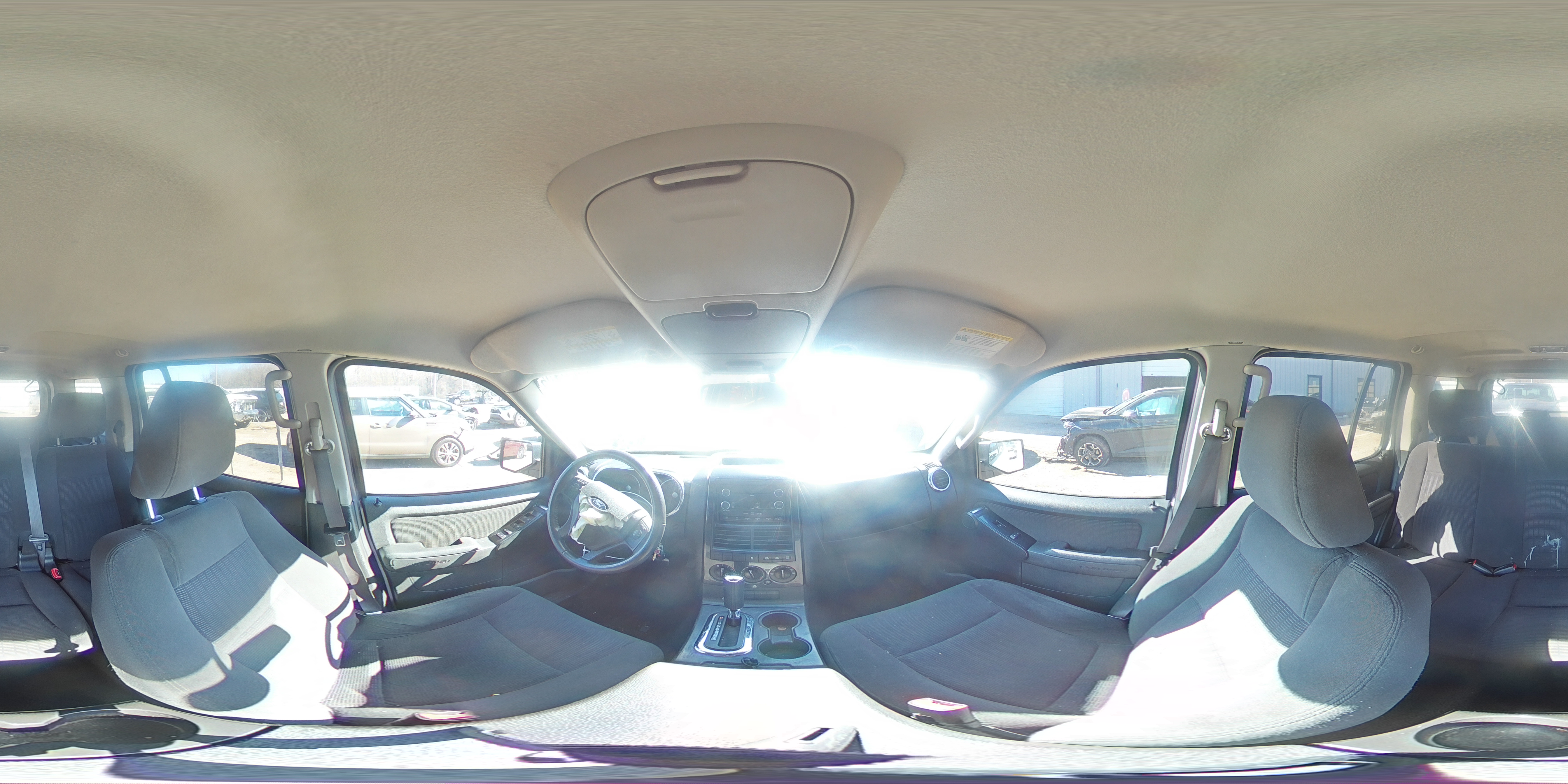 2009 Ford Explorer - Image 13