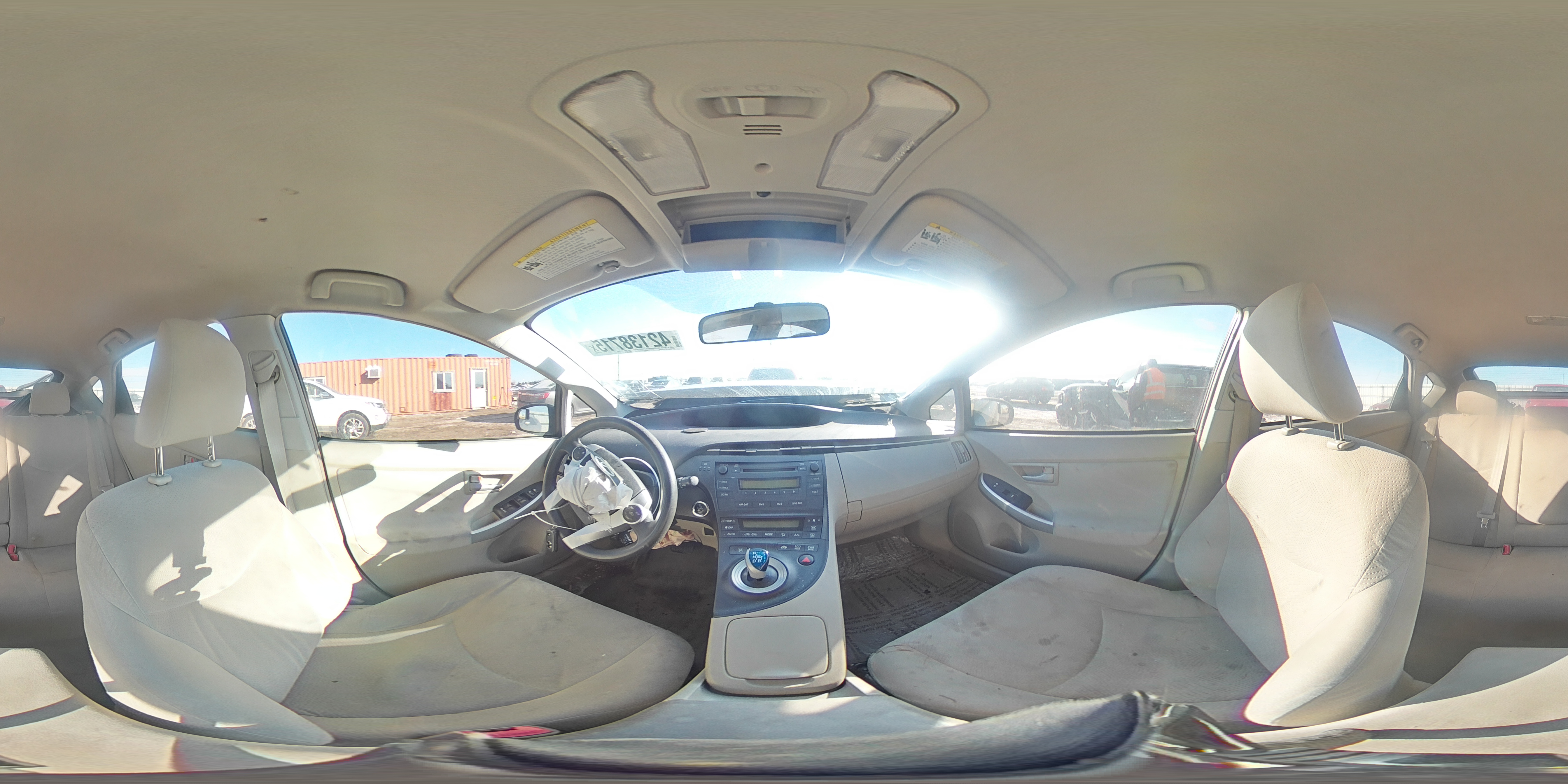 2010 Toyota Prius - Image 13