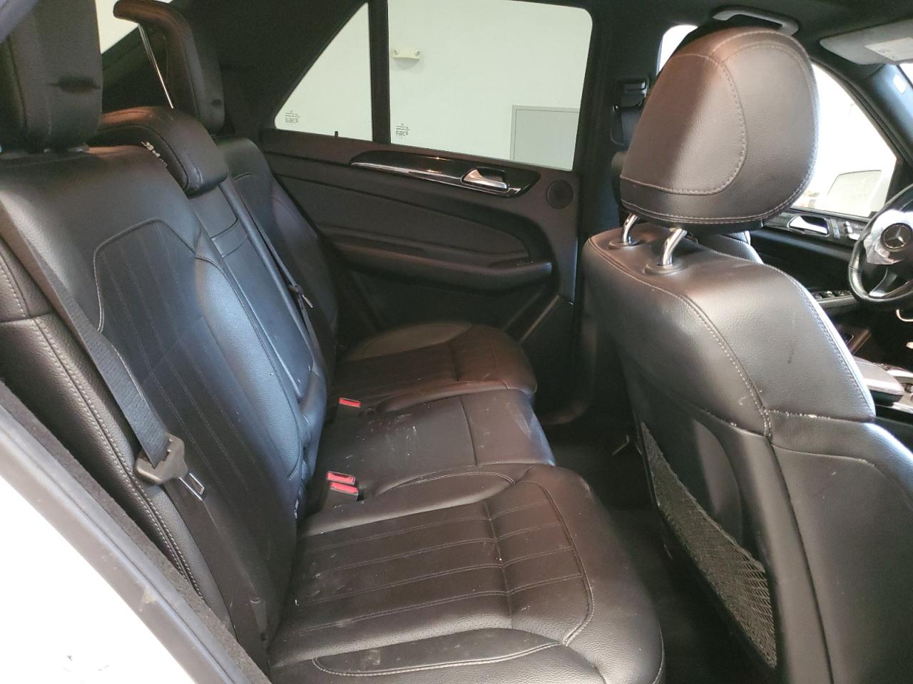 2017 Mercedes-Benz GLE - Image 11