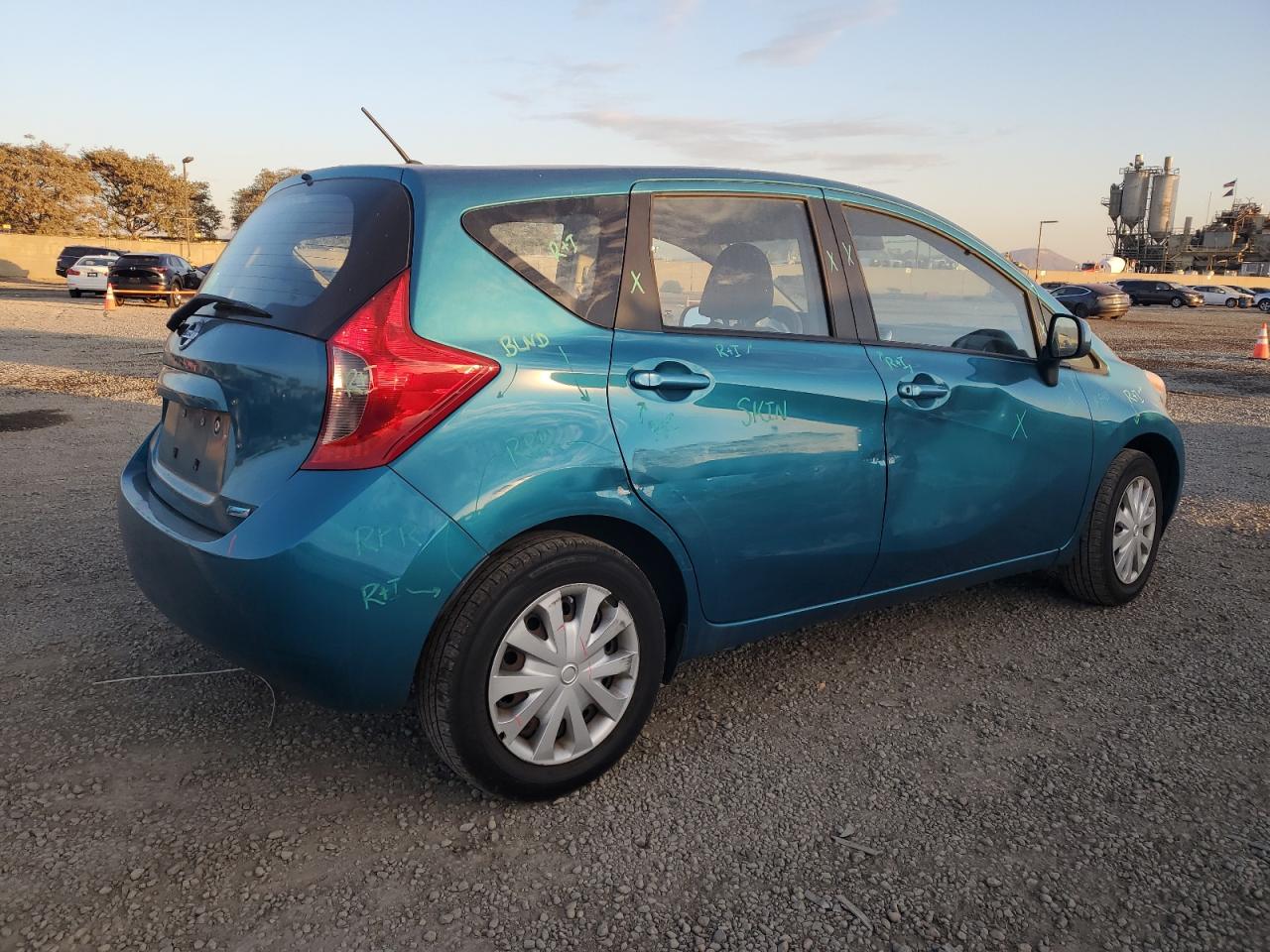 2014 Nissan Versa - Image 3