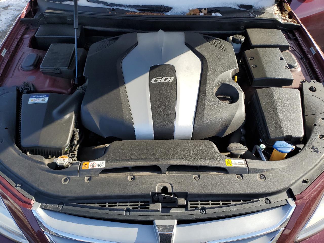 2013 Hyundai Genesis - Image 11