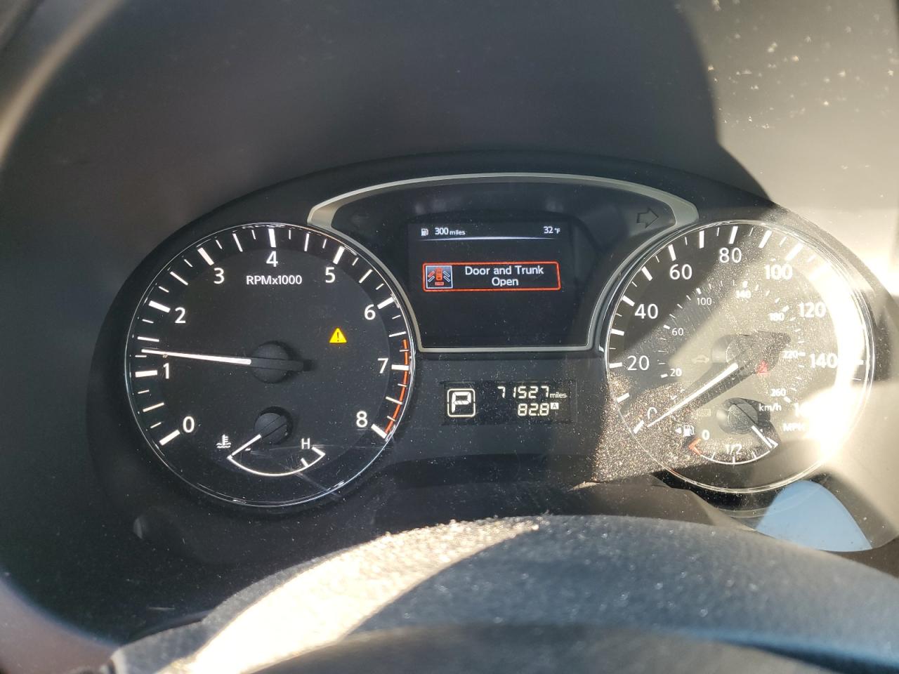 2014 Nissan Altima - Image 9