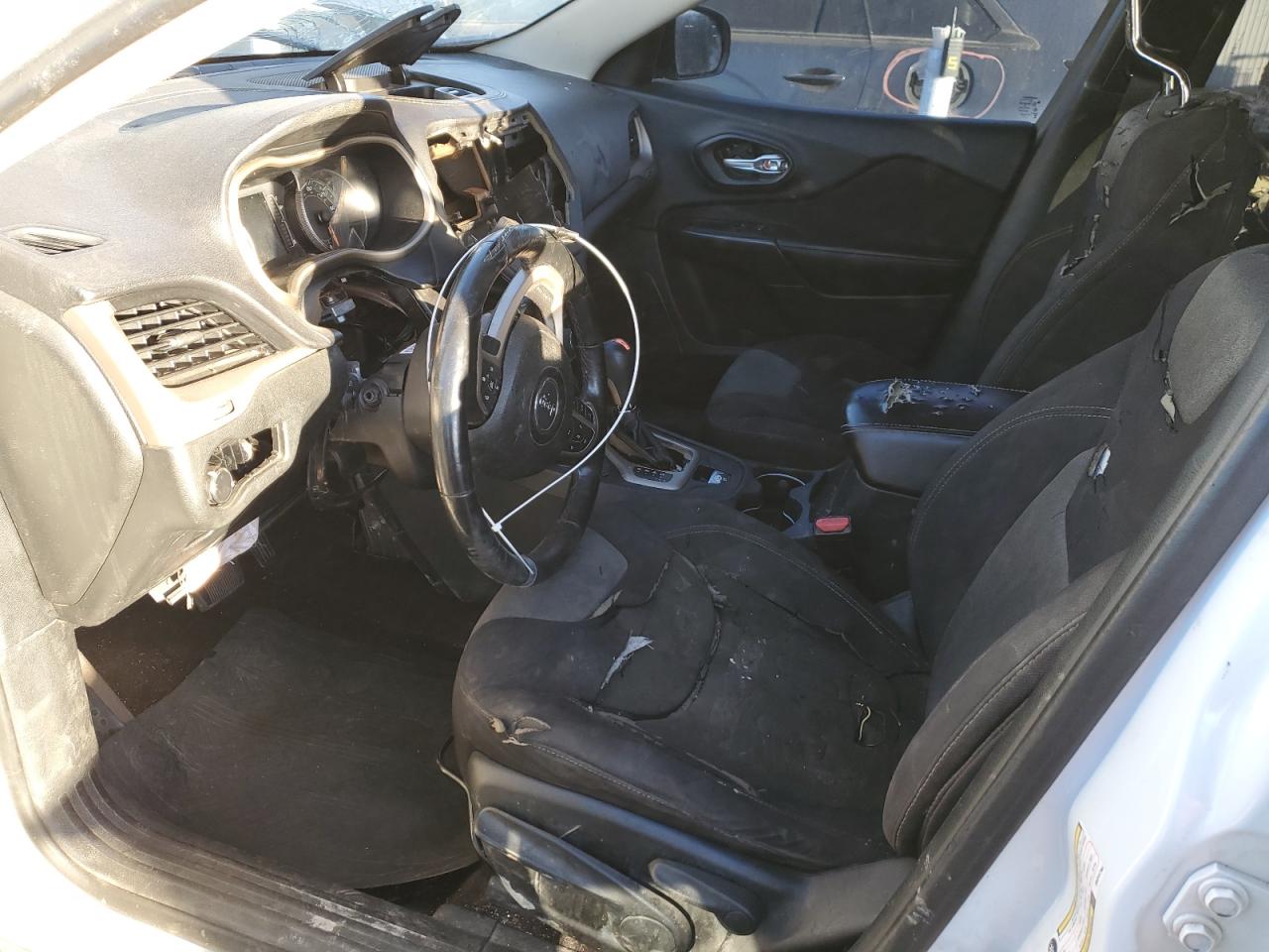2016 Jeep Grand Cherokee - Image 7