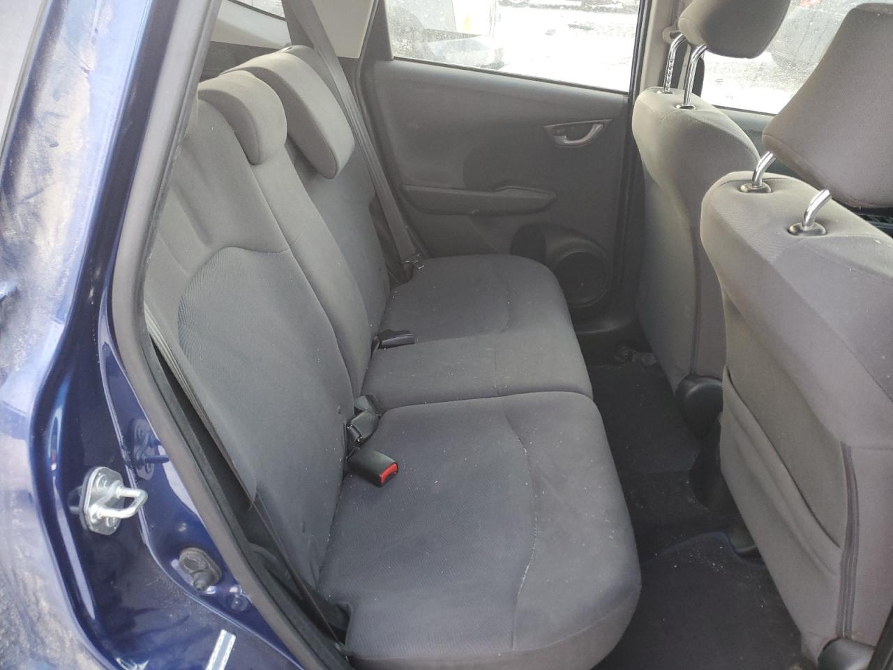 2013 Honda Fit - Image 10