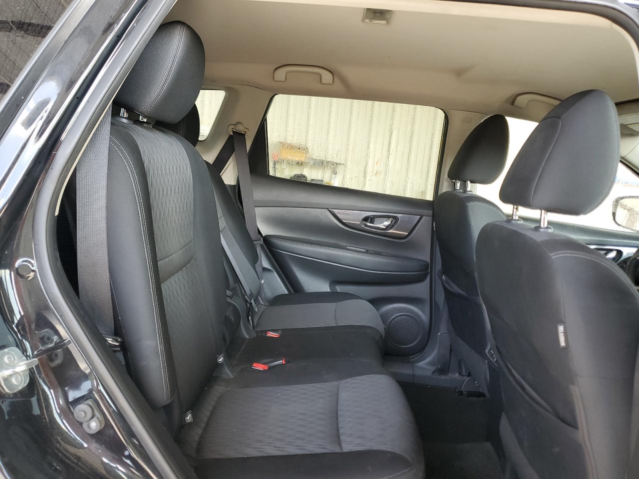 2019 Nissan Rogue - Image 11