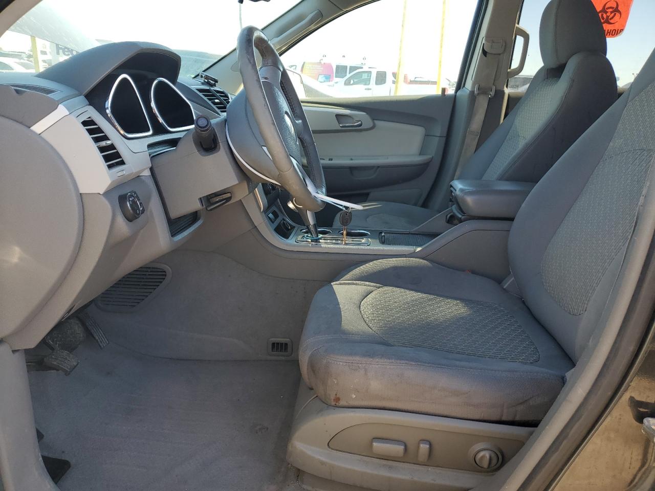 2011 Chevrolet Traverse - Image 7