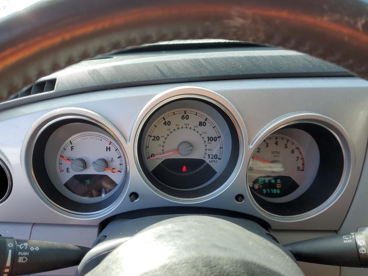 2010 Chrysler PT Cruiser - Image 9