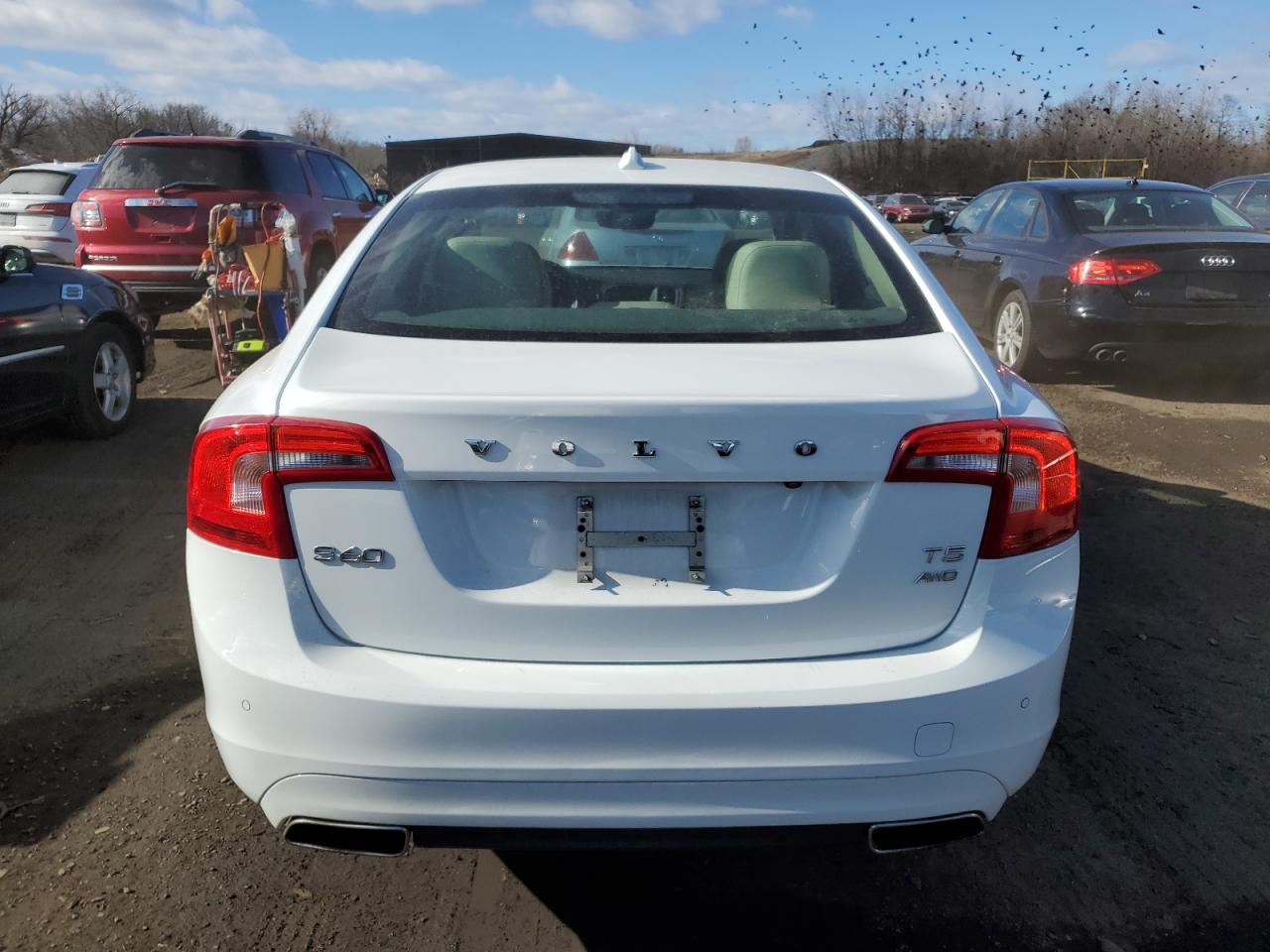 2016 Volvo S60 - Image 6