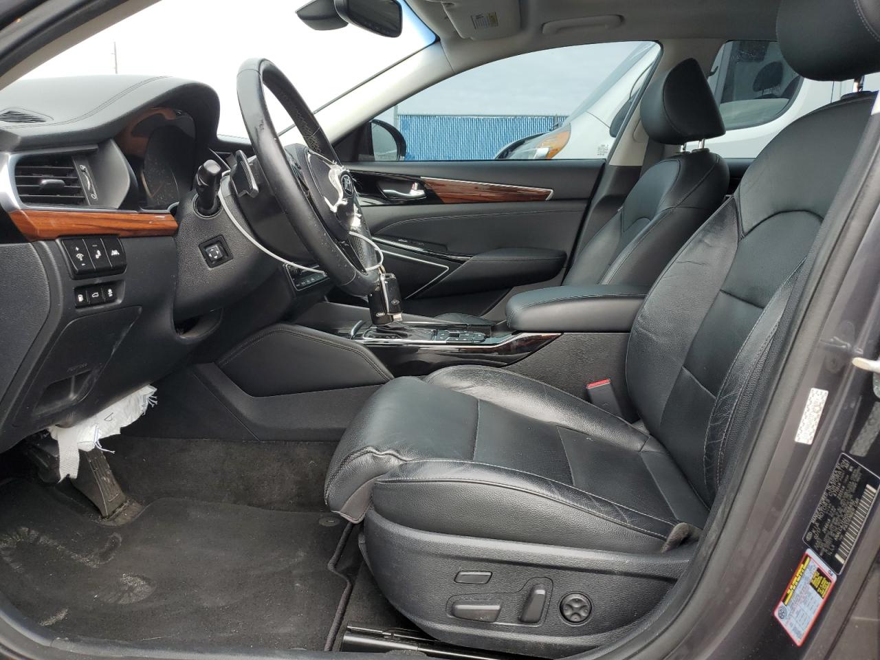 2017 Kia Cadenza - Image 7