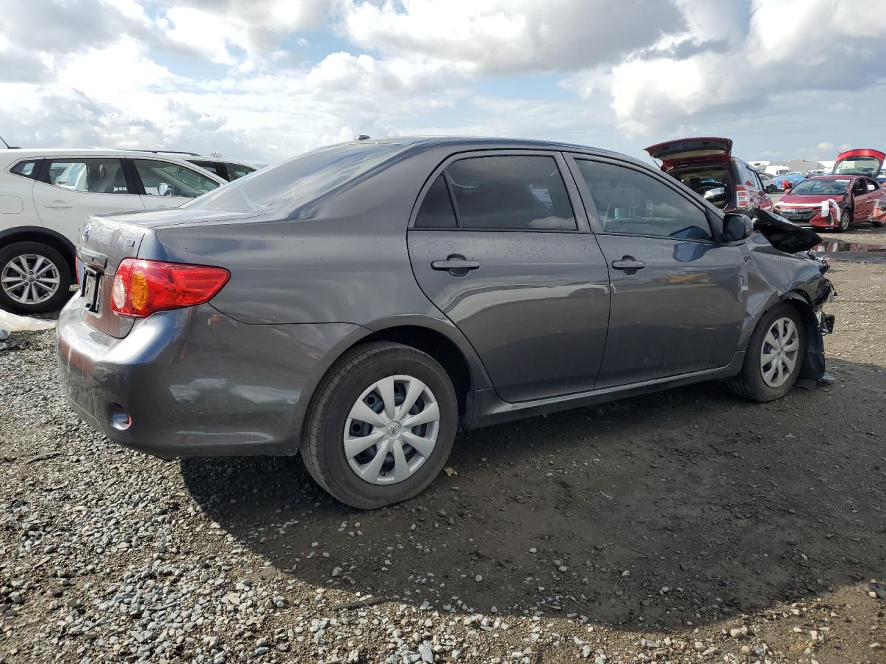 2010 Toyota Corolla - Image 3