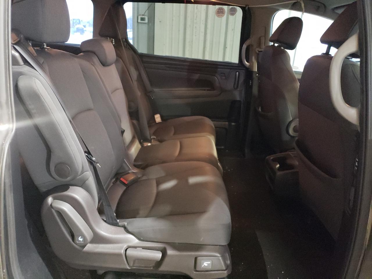 2018 Honda Odyssey - Image 11
