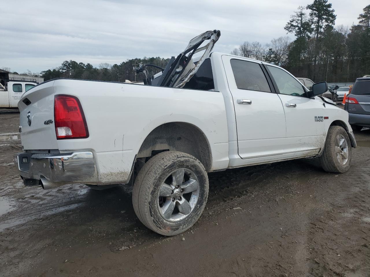 2017 RAM 1500 - Image 3