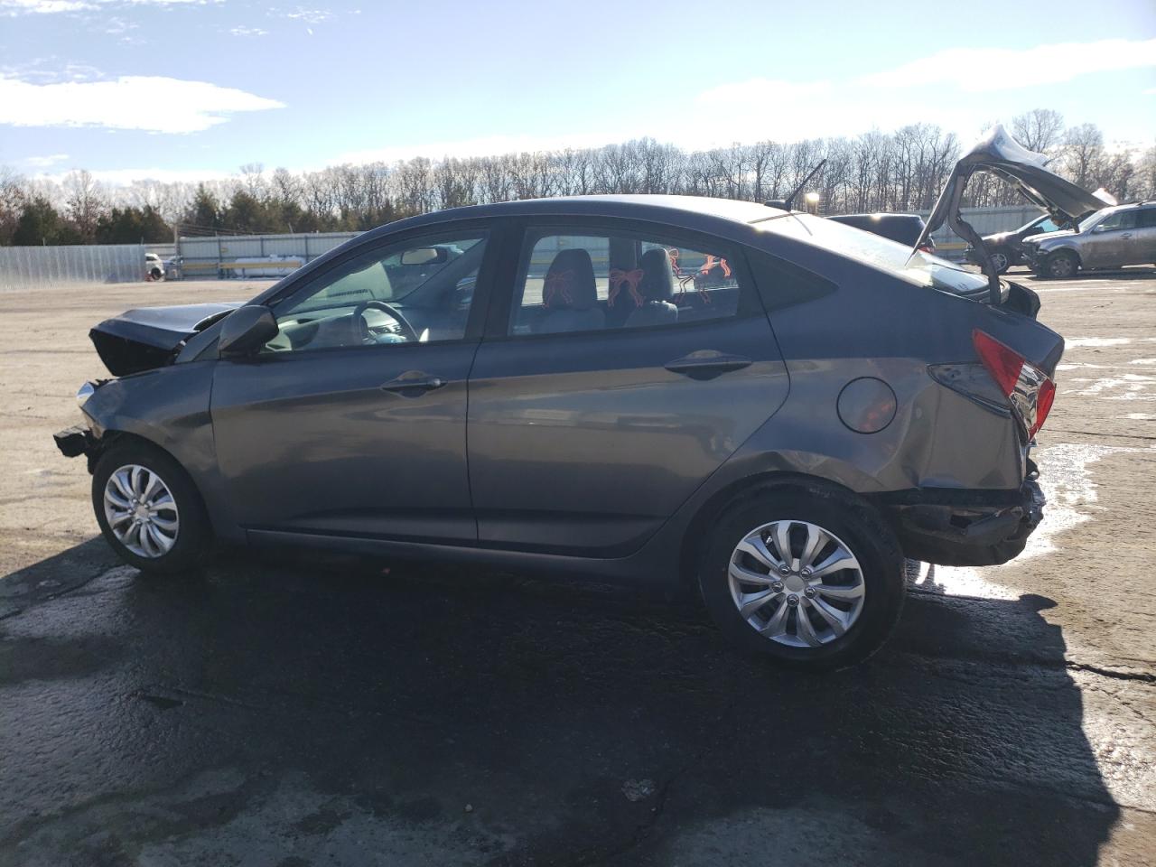 2013 Hyundai Accent - Image 2