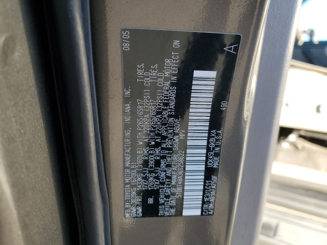2006 Toyota Sequoia - Image 13