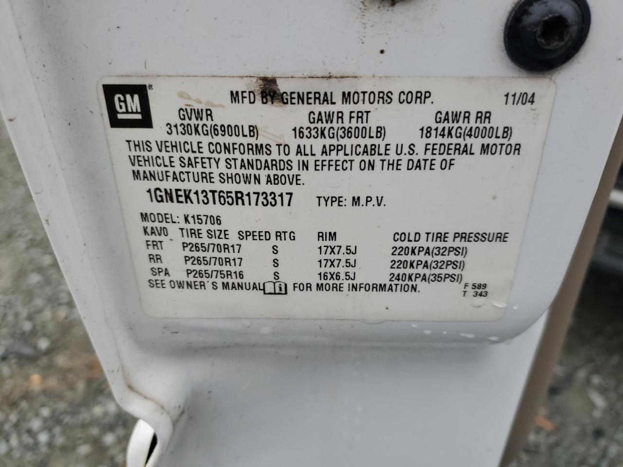 2005 Chevrolet Tahoe - Image 13